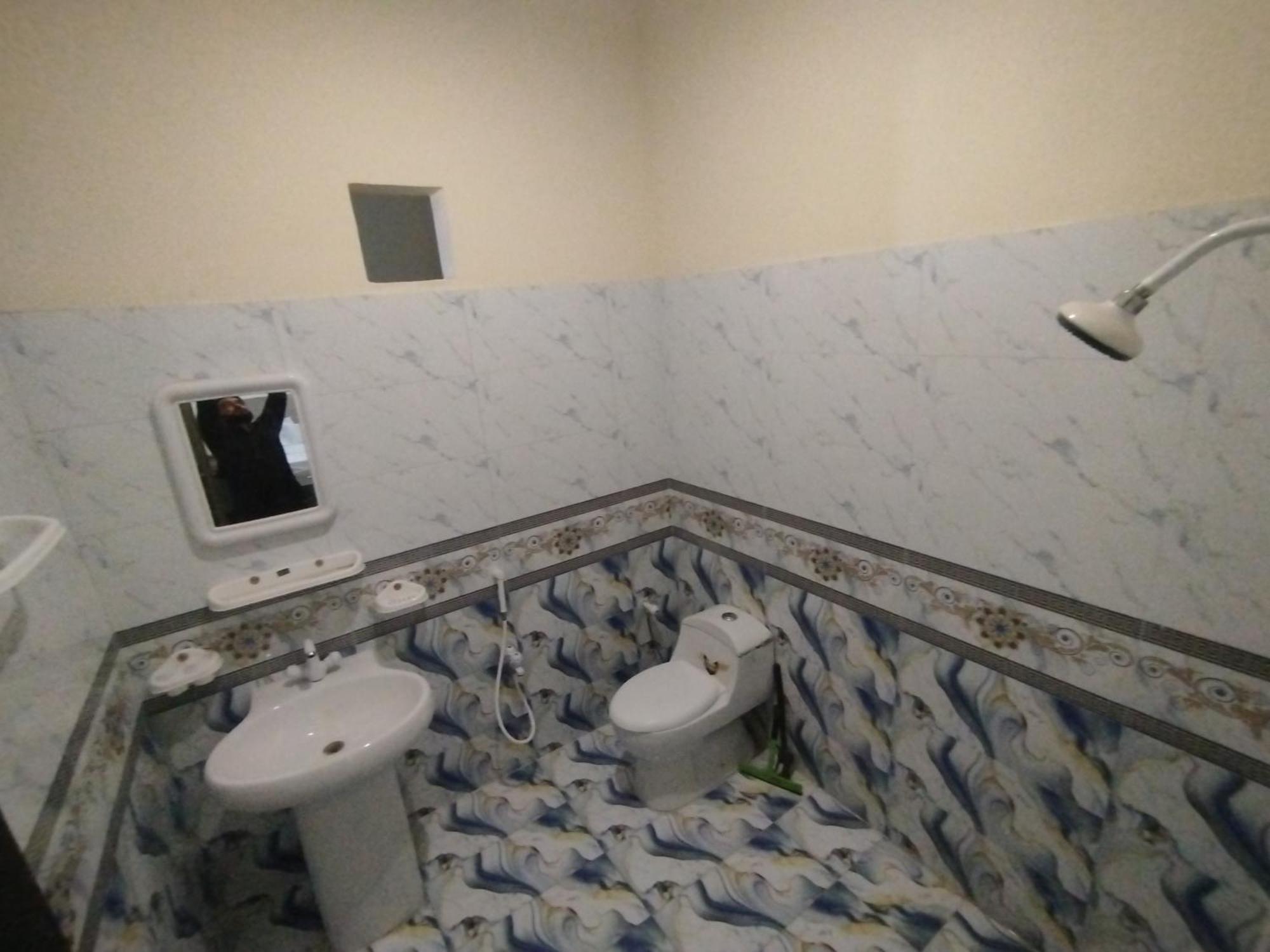 Hotel Crown Plaza, Near Karachi Airport, Darul Sehat Hospital, Dow, Agha Khan And Liaqat Hospital Exteriör bild