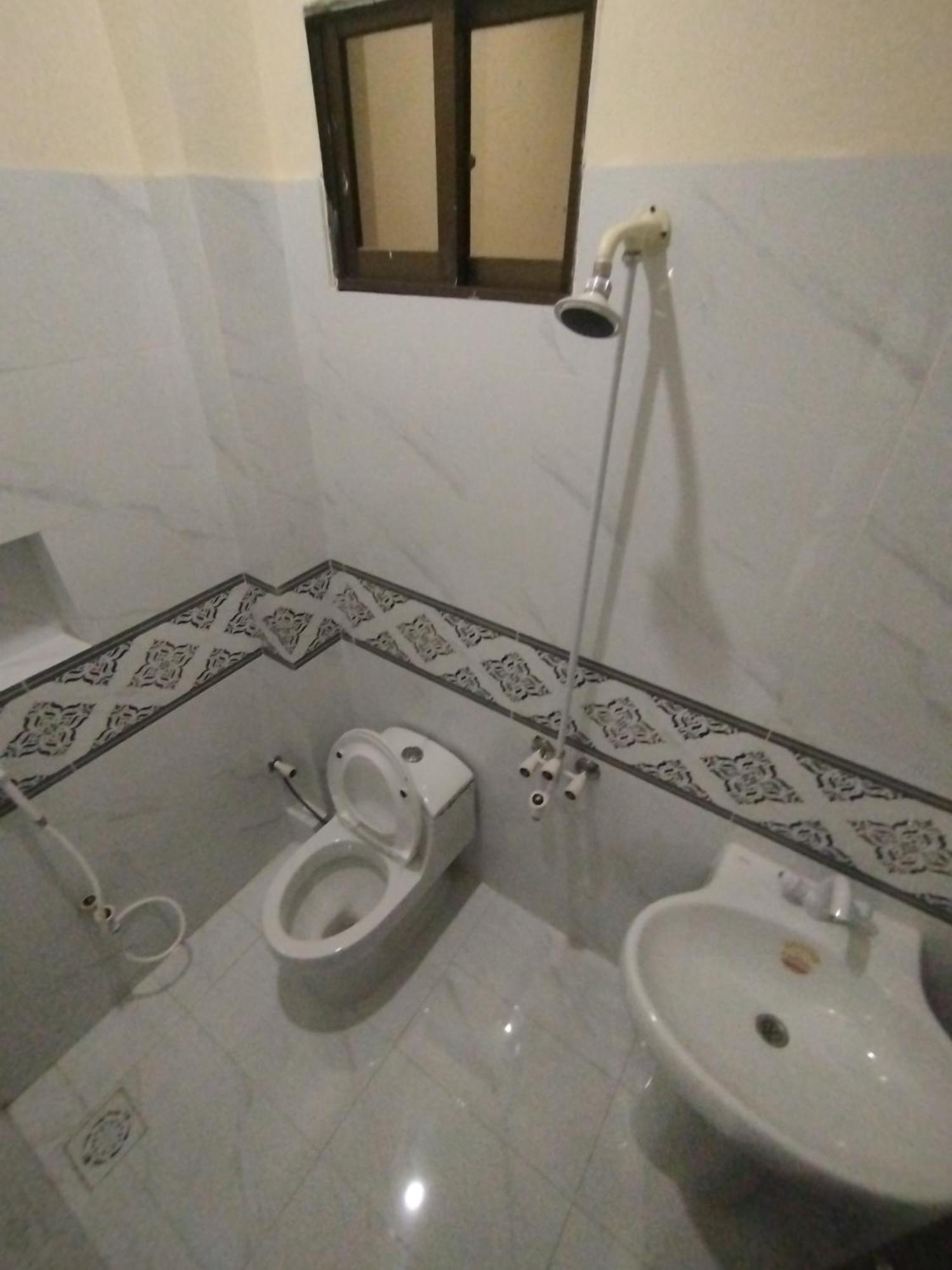 Hotel Crown Plaza, Near Karachi Airport, Darul Sehat Hospital, Dow, Agha Khan And Liaqat Hospital Exteriör bild